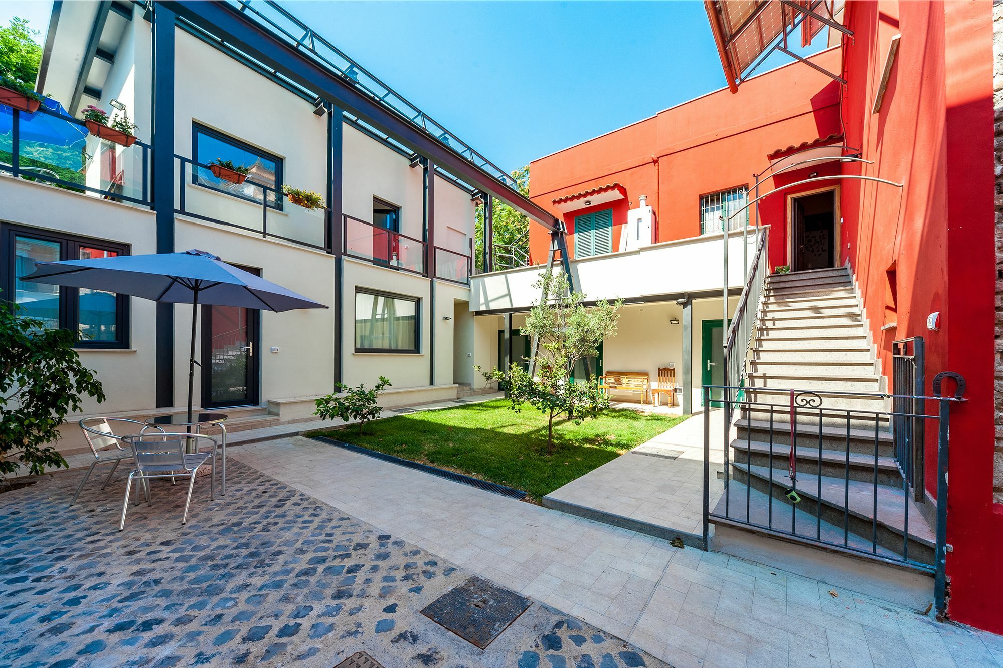 Apartment Il Giardino Dell'argano Rosso Rom